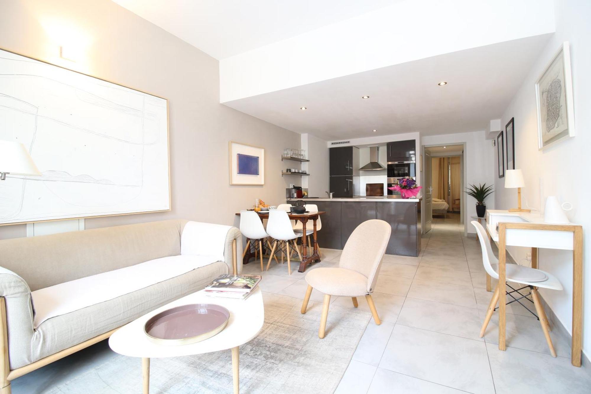 Spacieux Et Cosy - Hyper-centre - Free Wifi - 2 Pers Appartement *