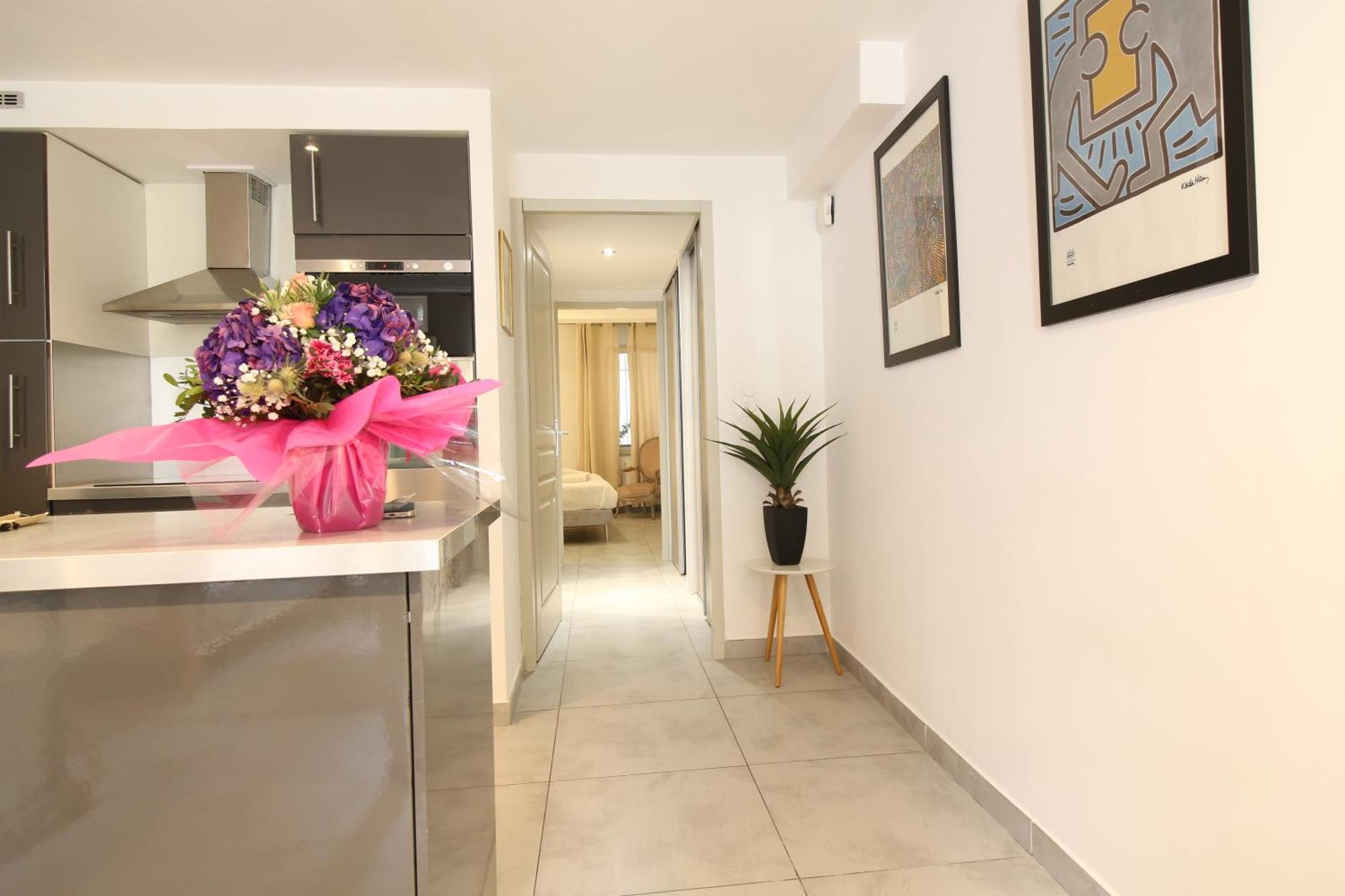 Spacieux Et Cosy - Hyper-centre - Free Wifi - 2 Pers Appartement *