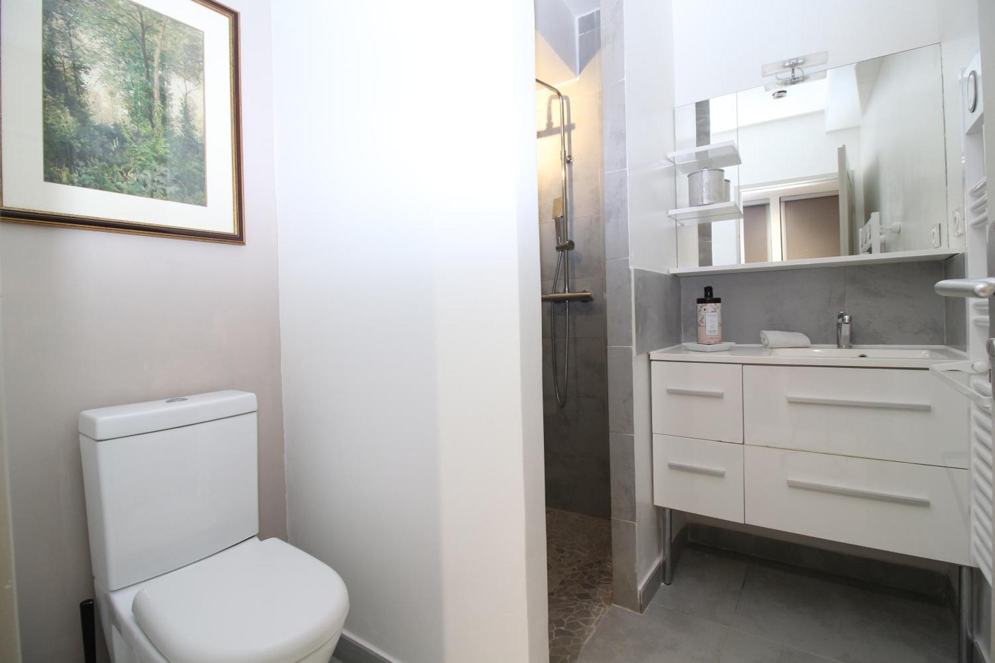 Spacieux Et Cosy - Hyper-centre - Free Wifi - 2 Pers * Avignon